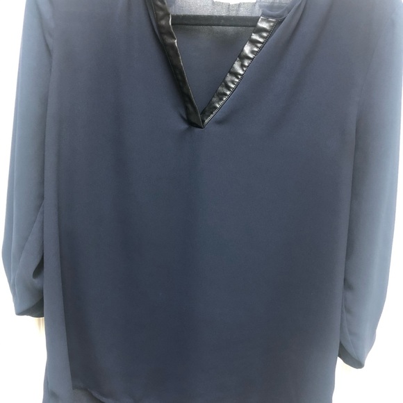 Stitch fix blouse L - Picture 2 of 5